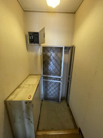 シャトードメール須磨の玄関