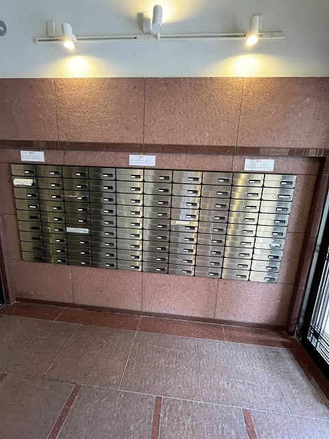 ダイアパレス塚本Ⅱ番館のエントランス