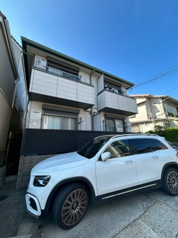 シャーメゾン芦屋の駐車場