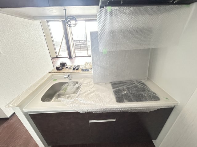 プレジオ塚本ASIANのキッチン