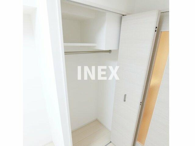 横浜市南区庚台の賃貸マンションの収納