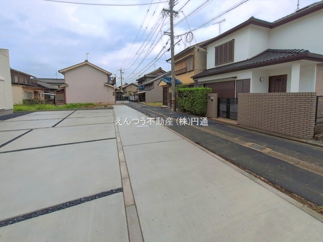 リーブルガーデン下之一色町中ノ切の前面道路含む現地写真