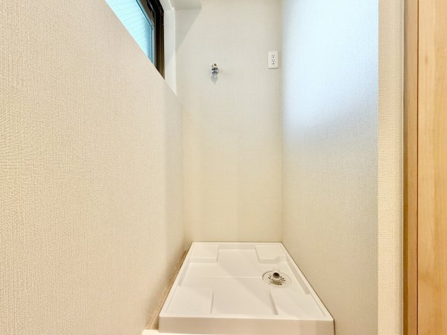 覚王山田代コーポラスＢ棟のランドリースペース