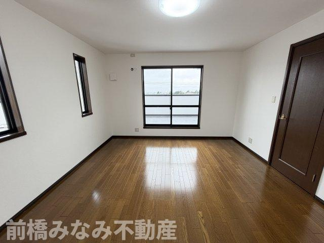 【中古】前橋市鳥取町　３LDK＋Sの洋室|広々とした洋室です