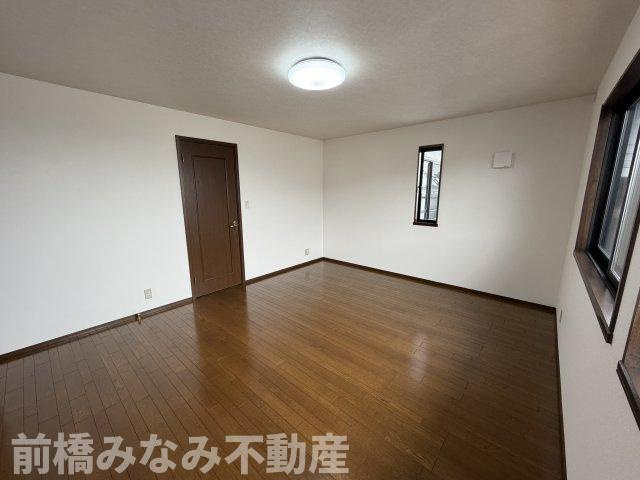 【中古】前橋市鳥取町　３LDK＋Sの洋室|ゆったりした洋室です