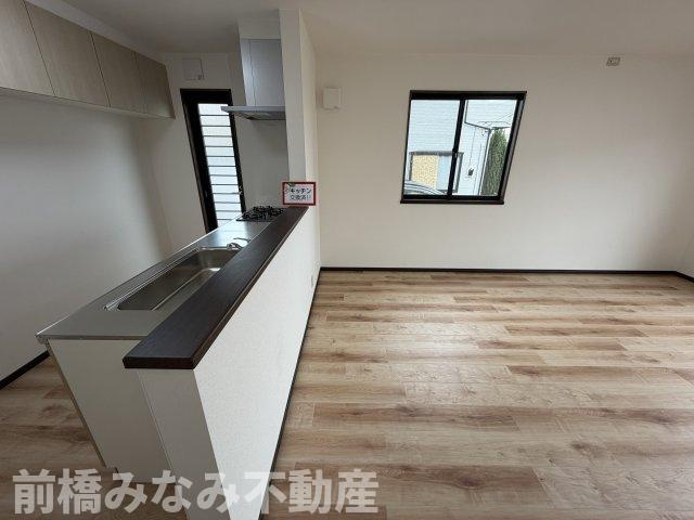 【中古】前橋市鳥取町　３LDK＋Sの居間・リビング|ゆったりとしたリビングです