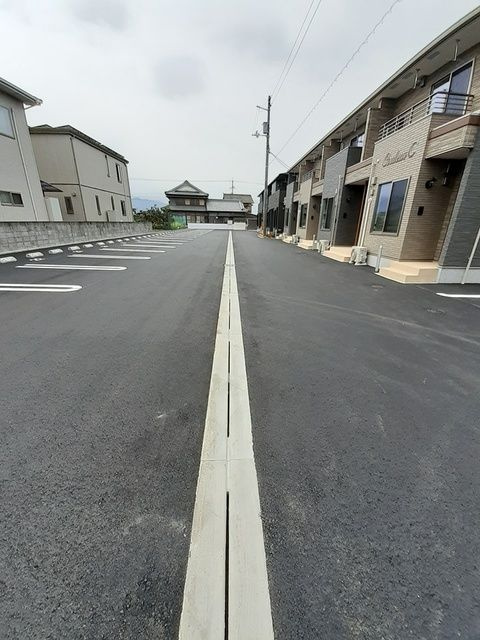 クルールＤの駐車場