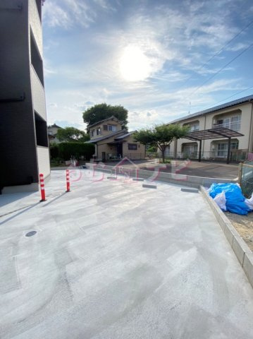 春日市須玖北９丁目のアパートの駐車場