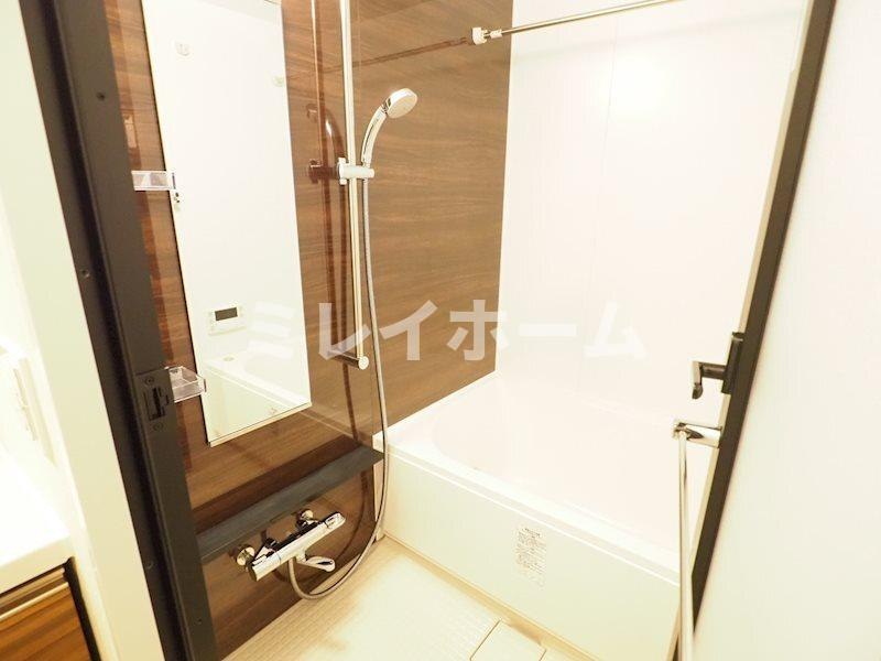 レジディア下丸子プレイスの浴室|同建物内、別のお部屋の参考写真になります。