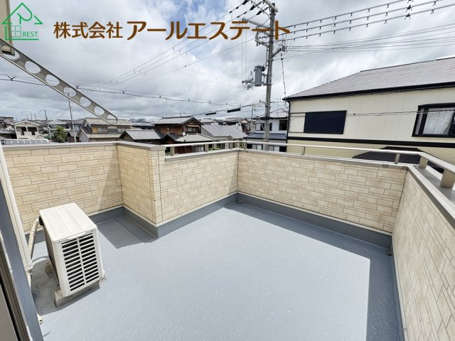 加古川市野口町水足　　中古戸建のバルコニー