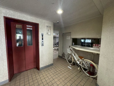【設備】 | 太平パシフィック桑津 | 【エレベーター】荷物が多い日も楽々にお部屋に持っていけますね！