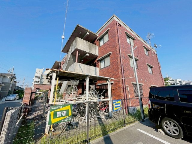 TM14 の外観