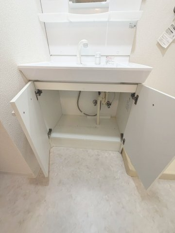 TM14 の洗面所