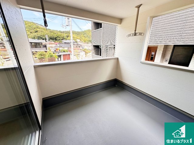 姫路市苫編　第2期　新築一戸建てのバルコニー|ワイドバルコニーは洗濯物を干すスペースが広いのでご家族が多くても安心！