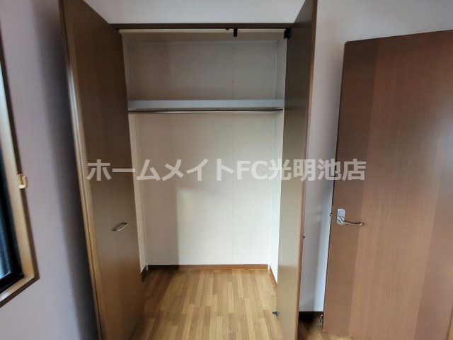 グリーンピア和泉B棟の収納