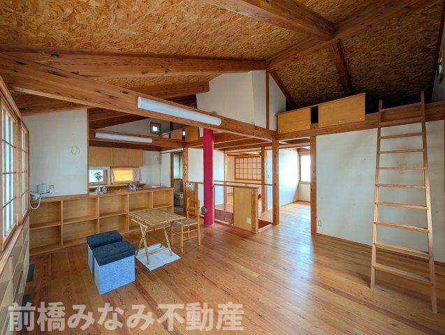 【中古】玉村町下新田　２LDK＋Sの居間・リビング|おしゃれな居間です