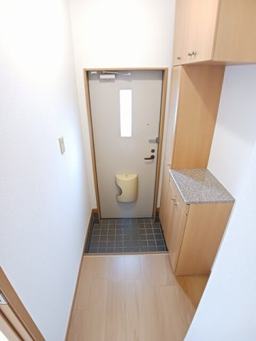 ミルクベッチ　Ｂの玄関