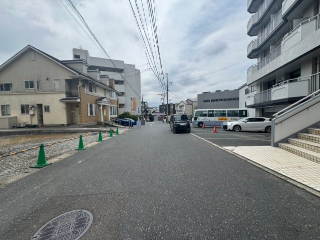【前面道路含む現地写真】の画像