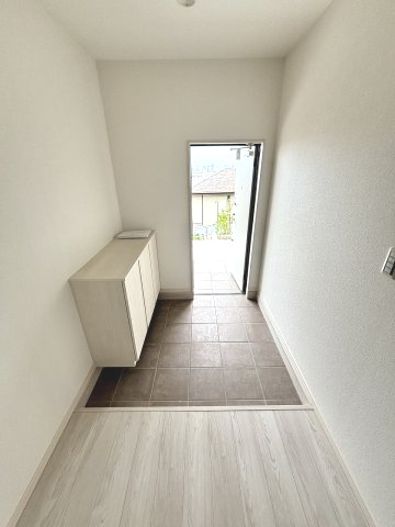【玄関】ガルデニア芦屋 