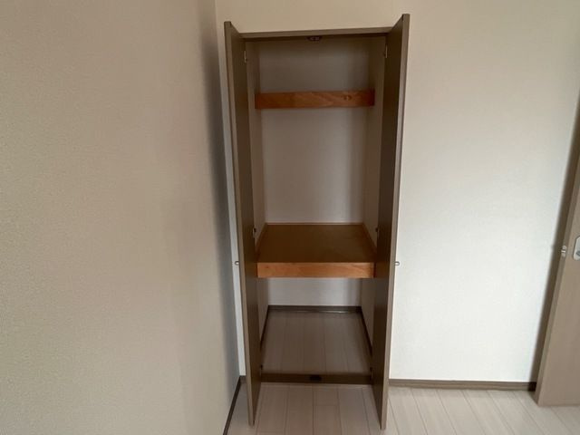 ミレニアム福田の洋室