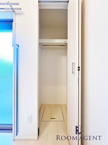 Loft11名駅西の収納