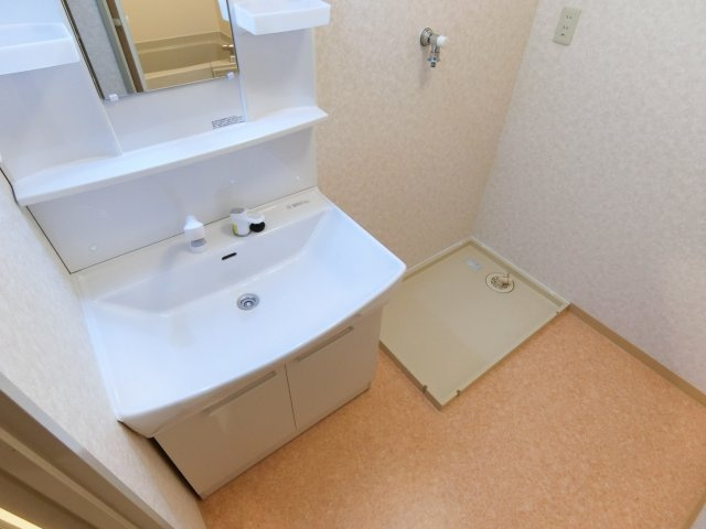 ロアジール西口の洗面所