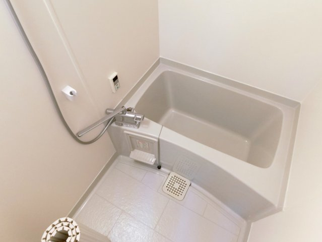 ロアジール西口の浴室