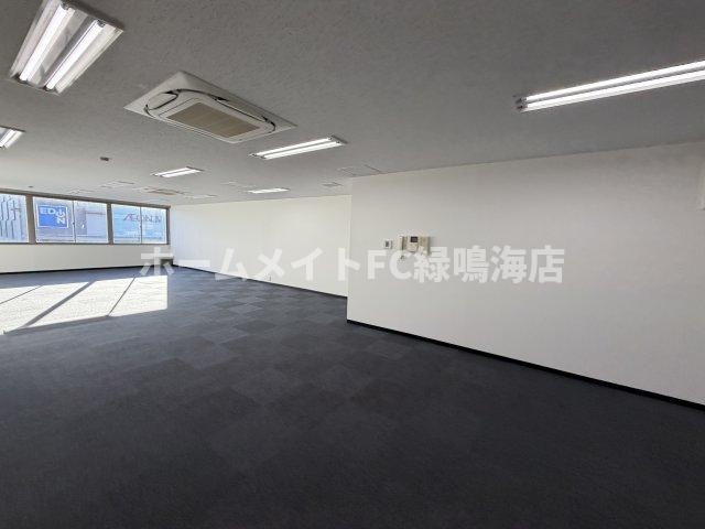 新瑞南ビルの内装