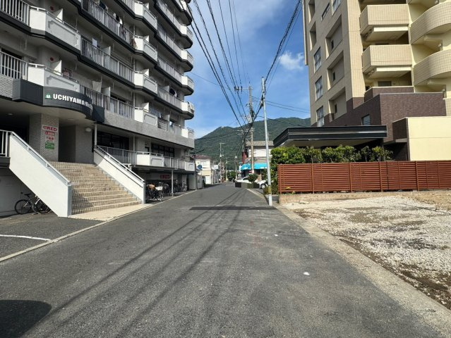 ーAdobleーアドブルー小倉北区熊本2丁目2期　【小倉北区　新築戸建て】の前面道路含む現地写真|現地撮影　2026,7,31　ーAdobleーアドブルー小倉北区熊本2丁目2期　【小倉北区　新築戸建て】