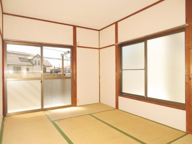 関根下土棚貸家の寝室