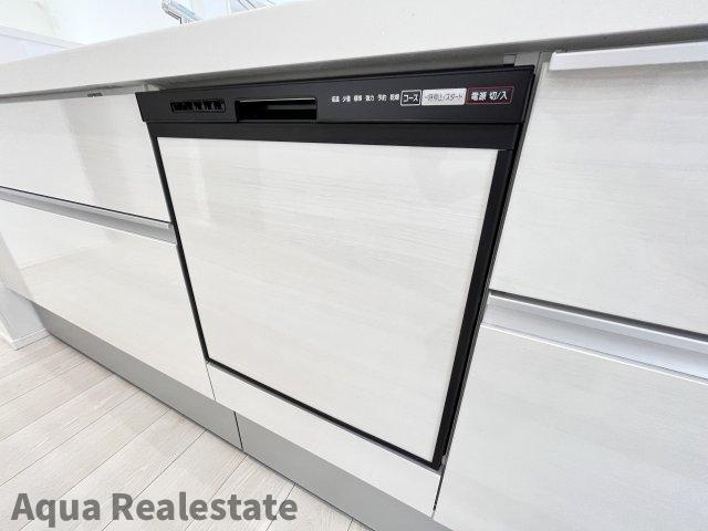 オール電化デザイナーズハウス西新浜建売⓼のキッチン|コンパクトなキッチンで掃除もラクラク