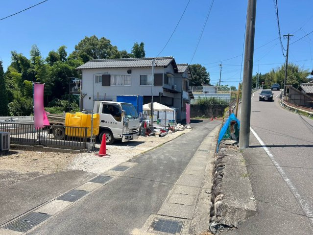 リーブルガーデン　一宮市木曽川町第三　全2区画分譲の前面道路含む現地写真|「現地（2026年7月2日）撮影」　
■前面道路　
■ヤマダ不動産　株式会社リライフ