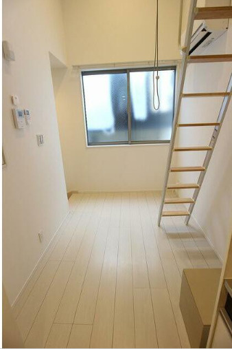ＶＩＬＬＥＳＴ　町屋