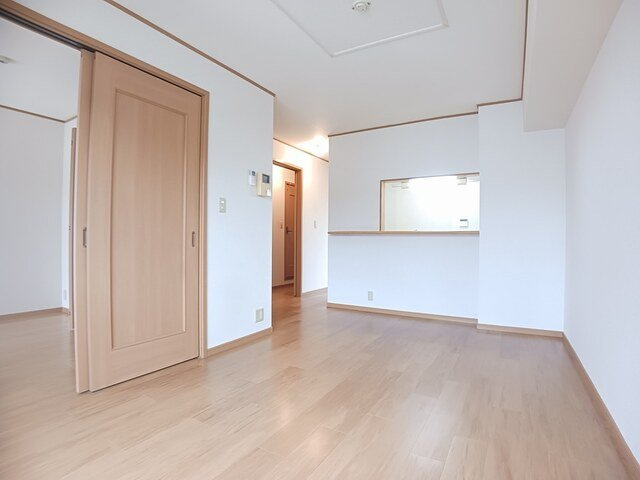 ライフサニー浅川Ⅲの居間・リビング