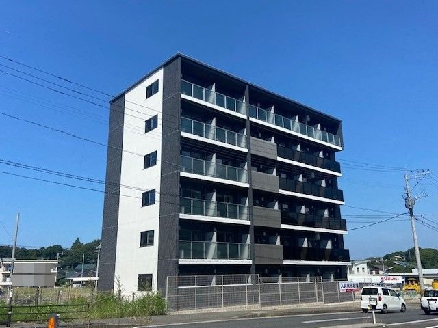 サンスタームーンモナの外観