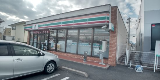 レオネクスト松の本の周辺|徒歩7分