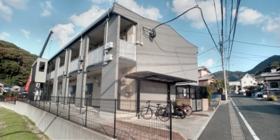 レオパレス市瀬の外観