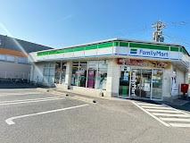 アセンション御開の周辺|ファミリーマート八幡御開三丁目店まで877ｍ