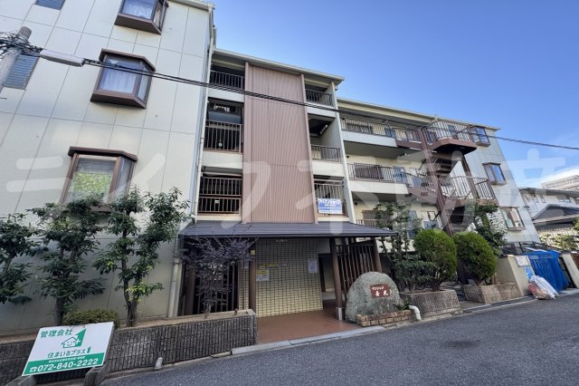 マンション吾光の外観