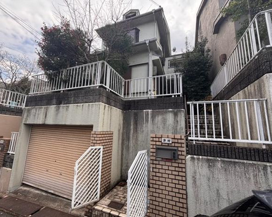 藤阪元町2丁目　中古一戸建て