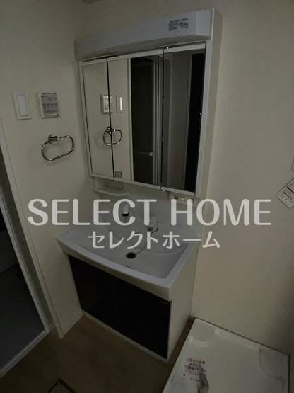 【独立洗面台】 | クローバー | 独立洗面台あり、毎朝おしゃれに忙しい女性の方におすすめです