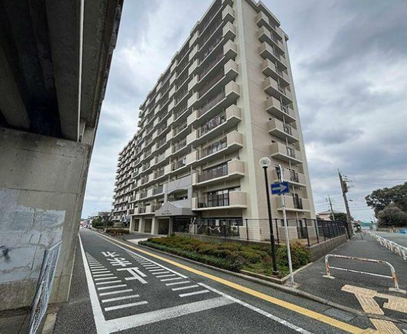 オリエントハイツ千鳥駅前