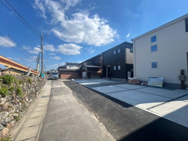 リーブルガーデン　一宮市木曽川町第三　全2区画分譲の前面道路含む現地写真|■前面道路　■ヤマダ不動産　株式会社リライフ　
■夢のマイホーム購入をフルサポートします！