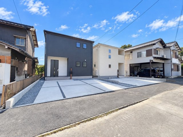 リーブルガーデン　一宮市木曽川町第三　全2区画分譲の外観|■全体写真　
■ヤマダ不動産　株式会社リライフ　