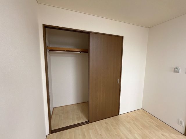 ベルグランデ高柳の洋室