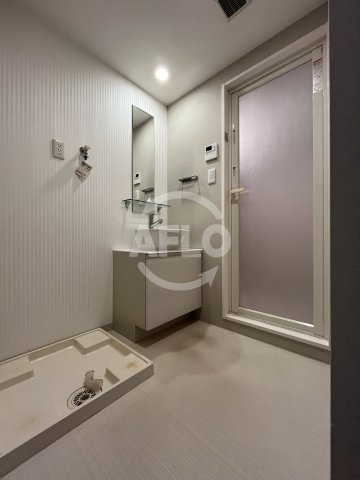 エスレジデンス江坂の独立洗面台|S-RESIDENCE江坂　洗面台