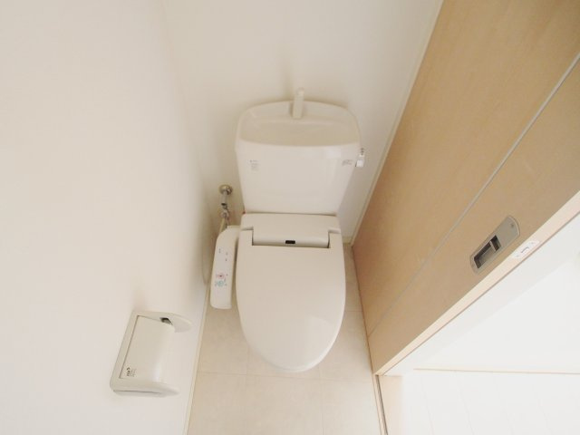 ハウスえのみやのトイレ