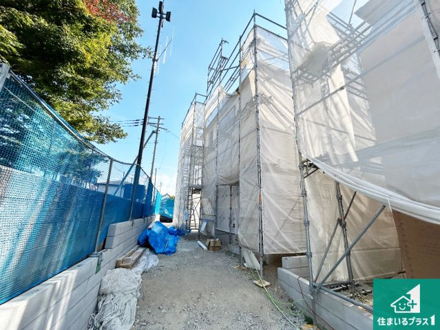 ●生駒郡斑鳩町服部　新築一戸建ての外観|建築中ですが現地を見ると分かる事もございますので、ぜひ一度現地をご覧ください。