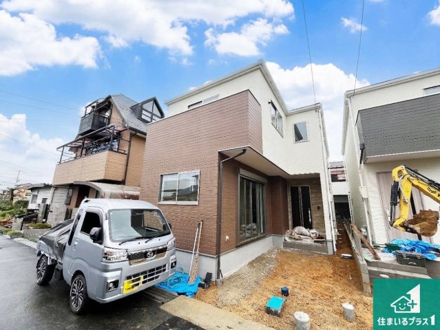 草津市東矢倉　第2期　新築一戸建ての外観|安心の10年保証！外観を美しく保ち、雨水で汚れを落とします！気になることがありましたら、お気軽にお問い合わせください！