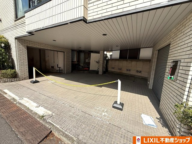 北区志茂4丁目店舗・事務所の駐車場|駐車場